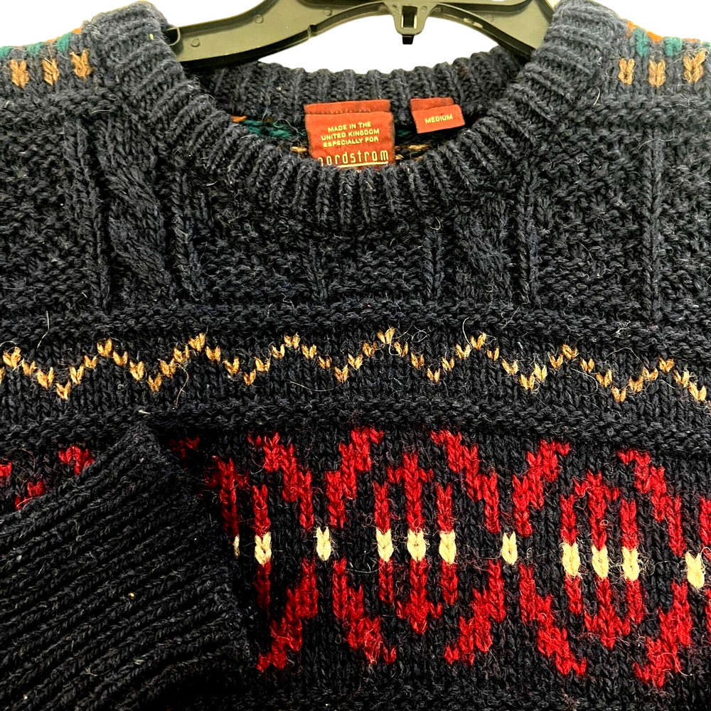 Nordstrom Navy Red Fair Isle 100% Wool Sweater Crew Neck Made in UK‎ M